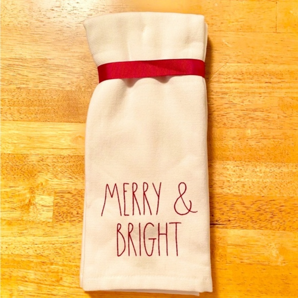 Rae Dunn TIS THE SEASON & MERRY & BRIGHT Christmas Towel Set of Two NEW!